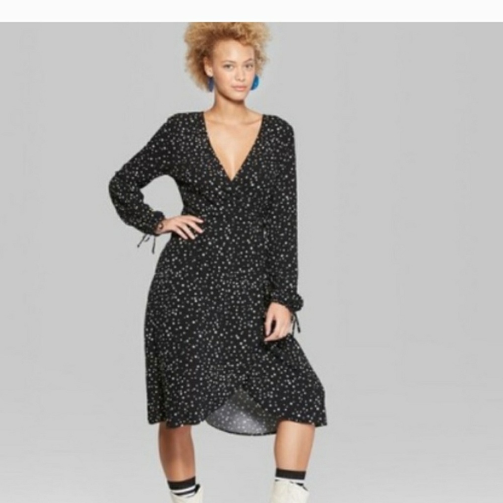 NWOT Wild Fable Black Star Print Wrap Dress